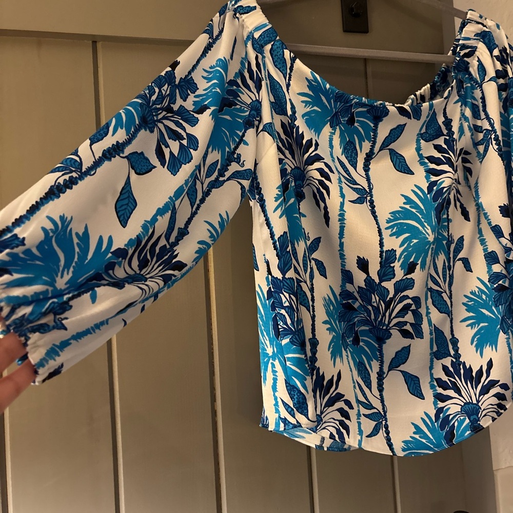 Lilly Pulitzer Elizabethany Off The Shoulder Top - Coconut Swayin In The Breeze - Picture 2 of 4